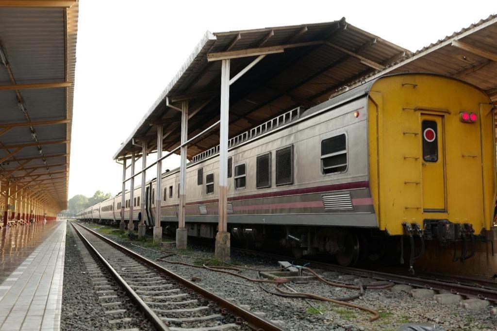 Pyur O'Tel Chiang Mai Exterior photo